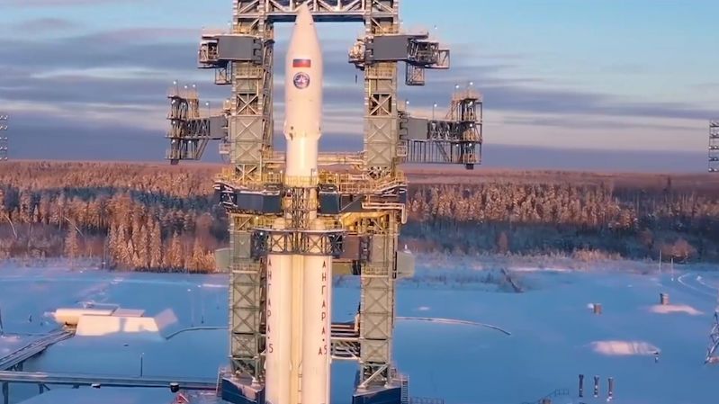 Část ruské rakety se může zřítit na Zemi